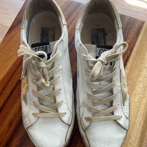 Women’s Golden Goose superstar sneaker